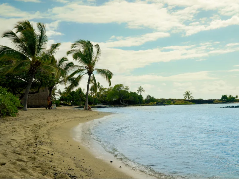 Kamakahonu Bay, one of the best beaches in Hawaii