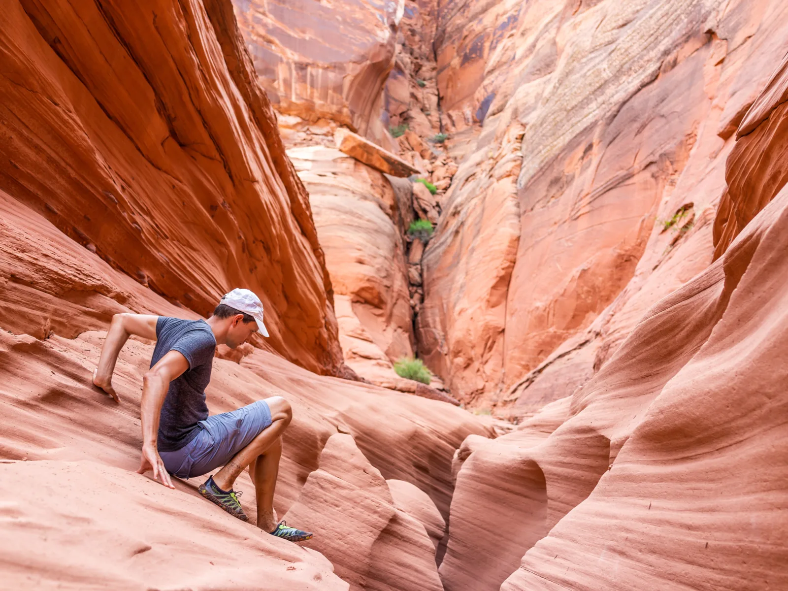 Glen Canyon recreation area in Lake Powell, one of the best places to visit in Arizona