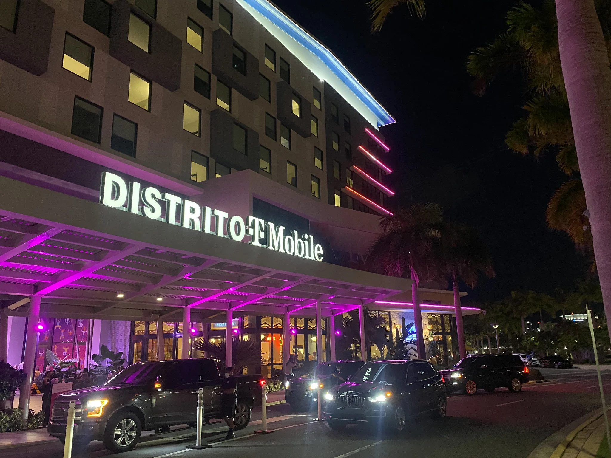 Cars stopping at the drop-off area of Distrito T-Mobile in San Juan, one of the best places to visit in Puerto Rico